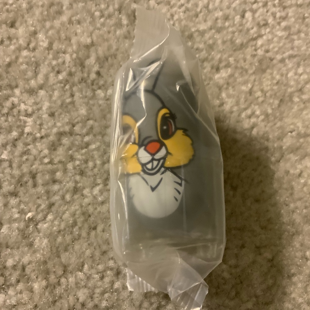 THUMPER #44 Jumbo Mighty Beanz Disney Bambi Kelloggs Cereal 2005-2006 New